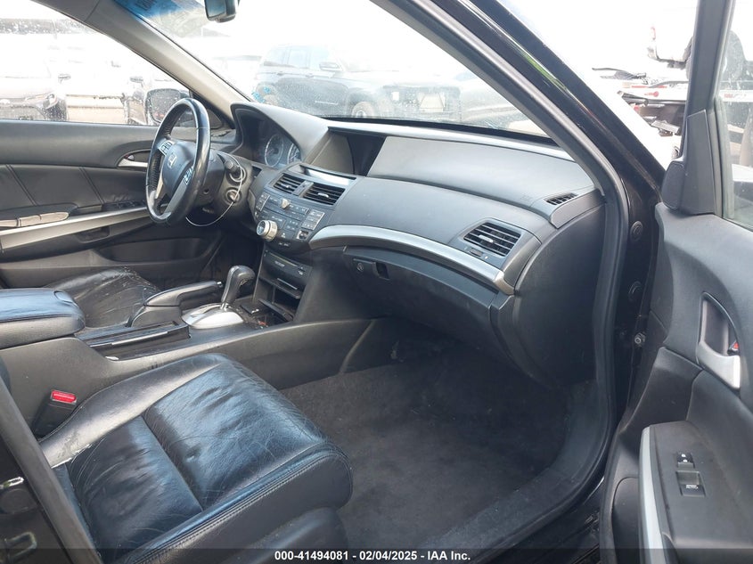 2008 HONDA ACCORD VIN: 1HGCP26868A162658