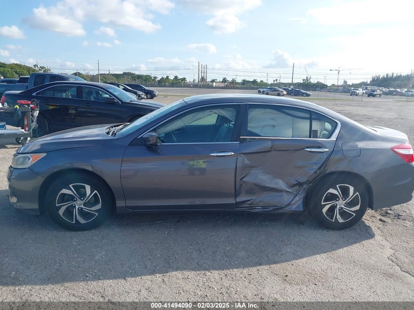 2017 HONDA ACCORD VIN: 1HGCR2F30HA208211