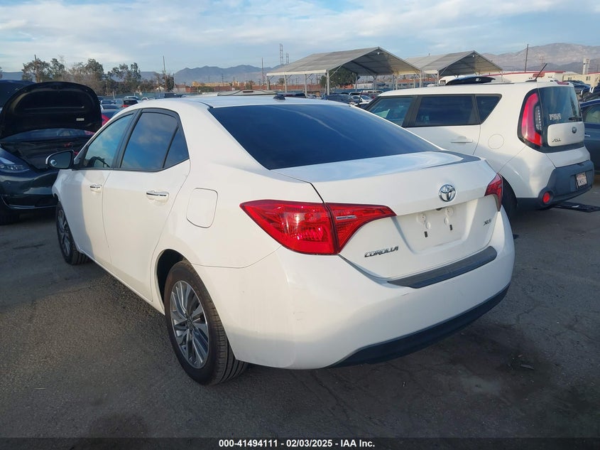 2018 TOYOTA COROLLA VIN: 5YFBURHE2JP781533