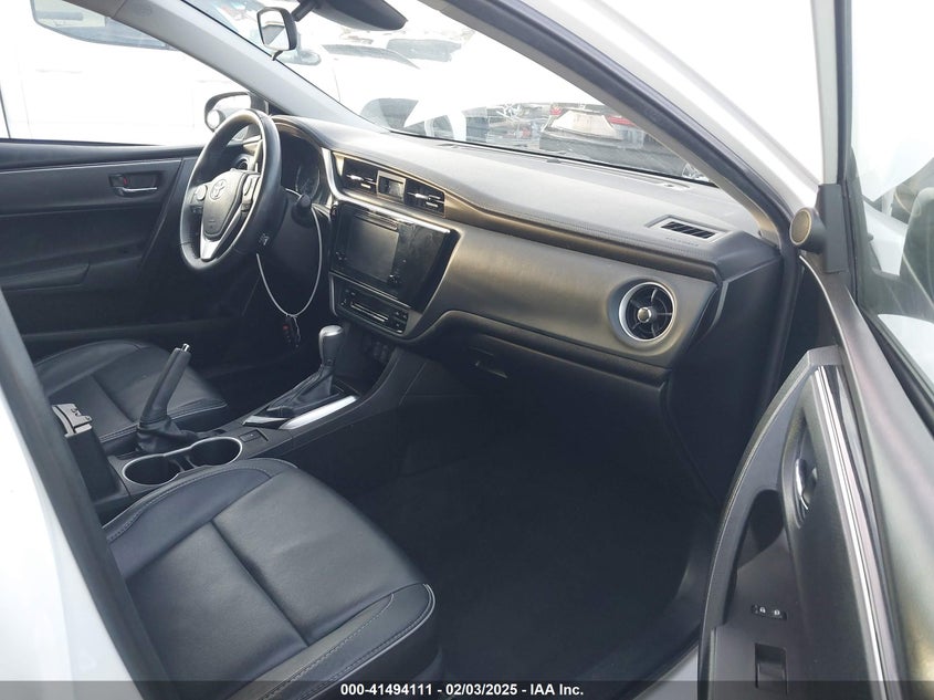 2018 TOYOTA COROLLA VIN: 5YFBURHE2JP781533