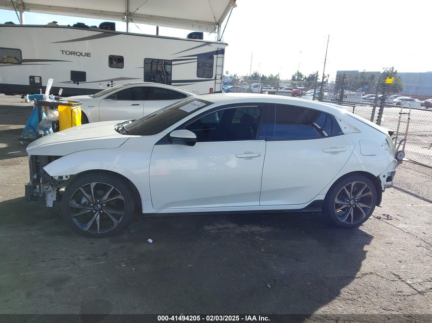 2018 HONDA CIVIC SPORT - SHHFK7G47JU226852