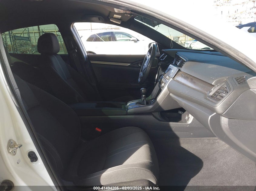 2018 HONDA CIVIC SPORT - SHHFK7G47JU226852