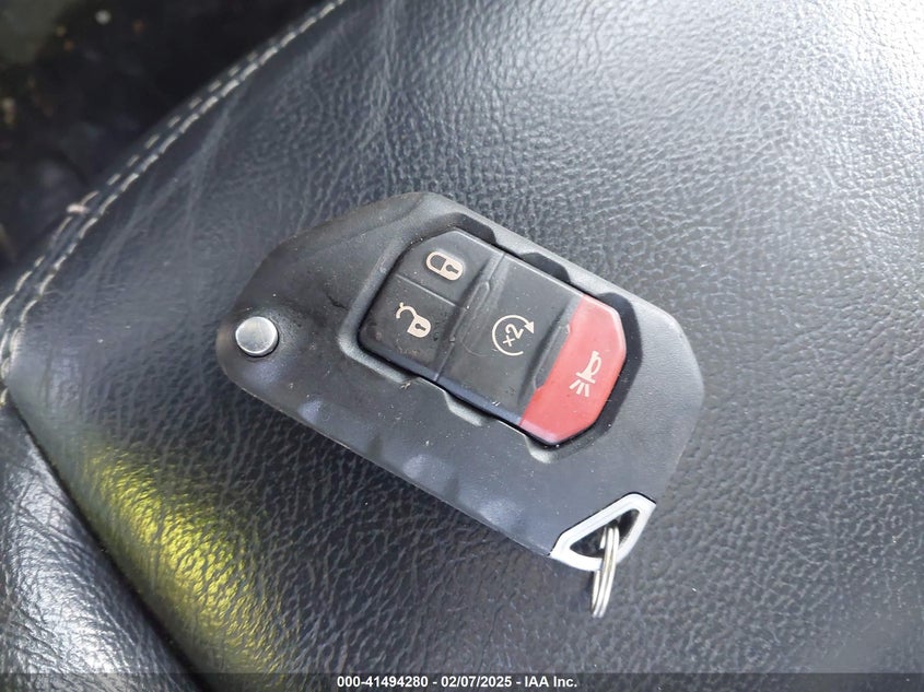 2018 JEEP WRANGLER UNLIMITED SAHARA 4X4 - 1C4HJXEG9JW240239