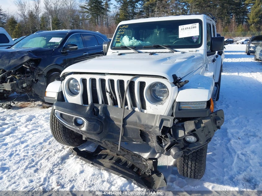 2018 JEEP WRANGLER UNLIMITED SAHARA 4X4 - 1C4HJXEG9JW240239