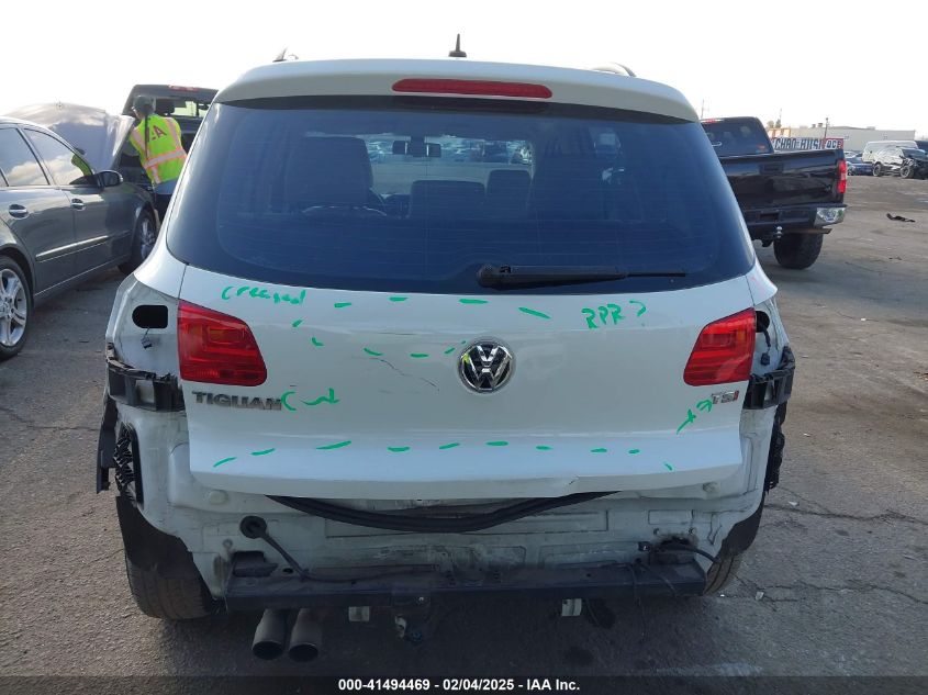 2016 Volkswagen Tiguan S VIN: WVGAV7AX4GW562982 Lot: 41494469