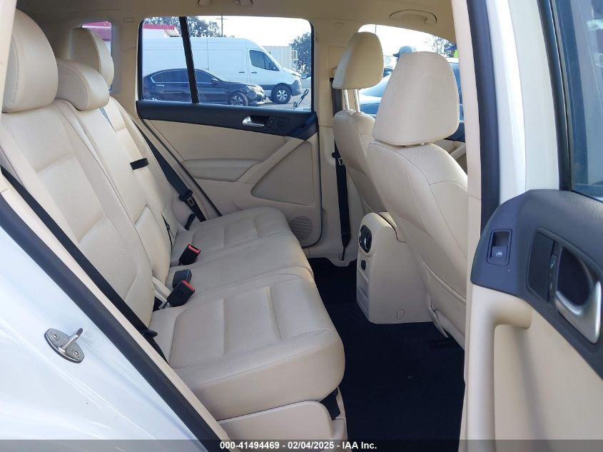 2016 Volkswagen Tiguan S VIN: WVGAV7AX4GW562982 Lot: 41494469