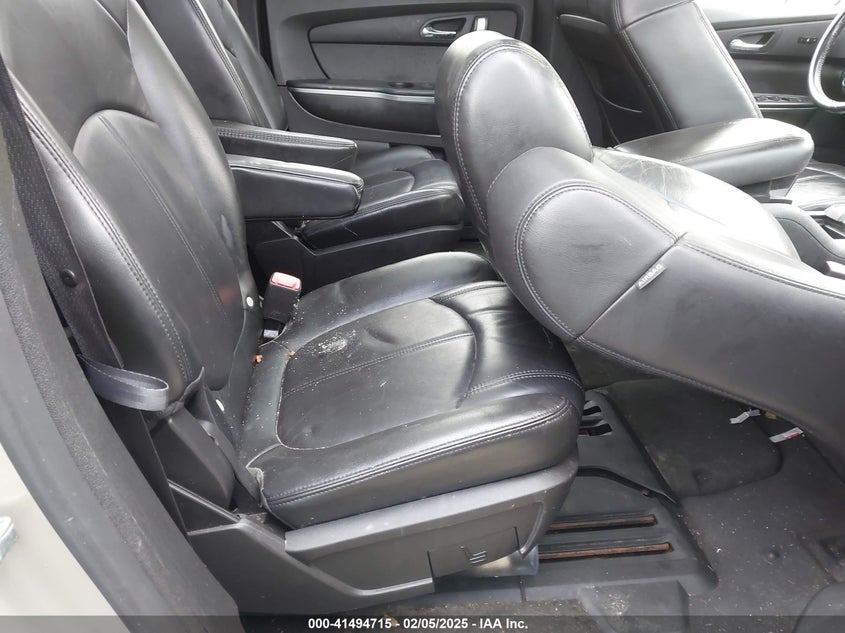 2008 GMC ACADIA VIN: 1GKER33708J117593