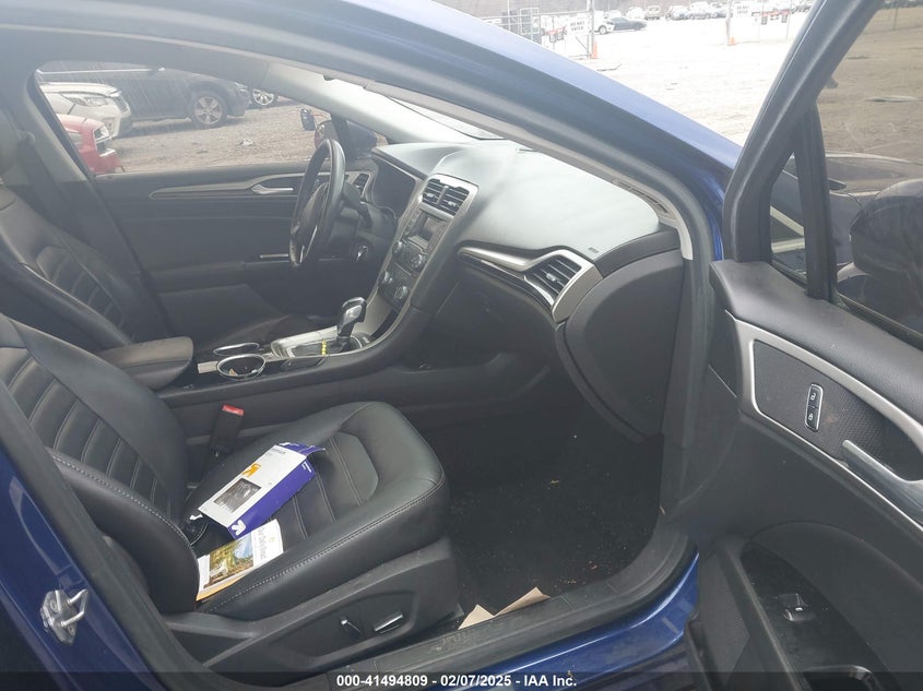 2013 FORD FUSION VIN: 3FA6P0HR7DR166570