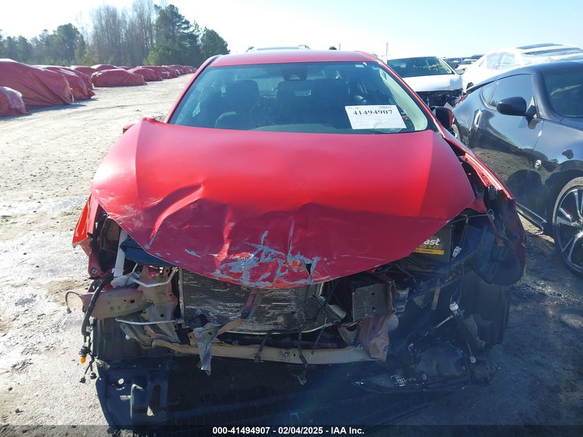2018 TOYOTA COROLLA VIN: 5YFBURHE3JP748153