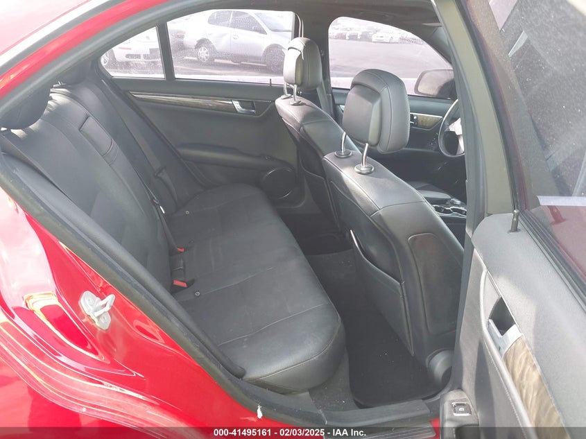 2008 MERCEDES-BENZ C VIN: WDDGF56X98R037463