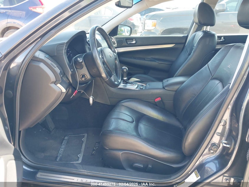 2013 INFINITI G37 JOURNEY - JN1CV6AP6DM713421