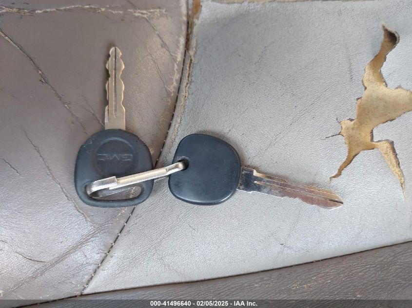 2004 GMC Yukon Xl 1500 Denali VIN: 1GKFK66U24J139858 Lot: 41496640