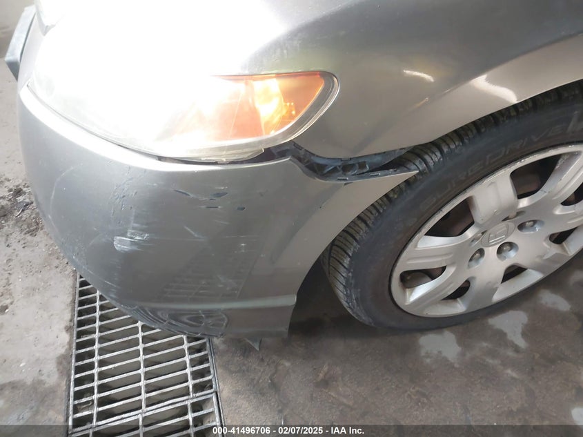 2008 HONDA CIVIC VIN: 1HGFA16598L028553