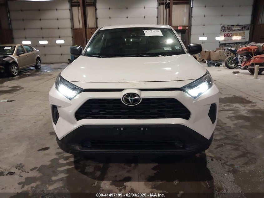 2024 TOYOTA RAV4 LE - 2T3F1RFV4RC397446
