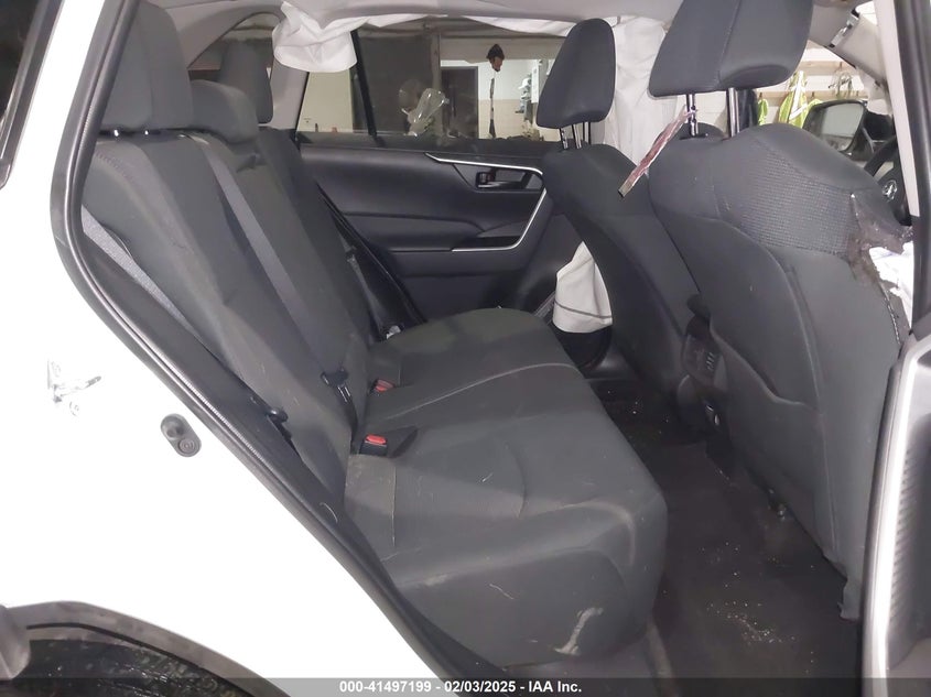 2024 TOYOTA RAV4 LE - 2T3F1RFV4RC397446