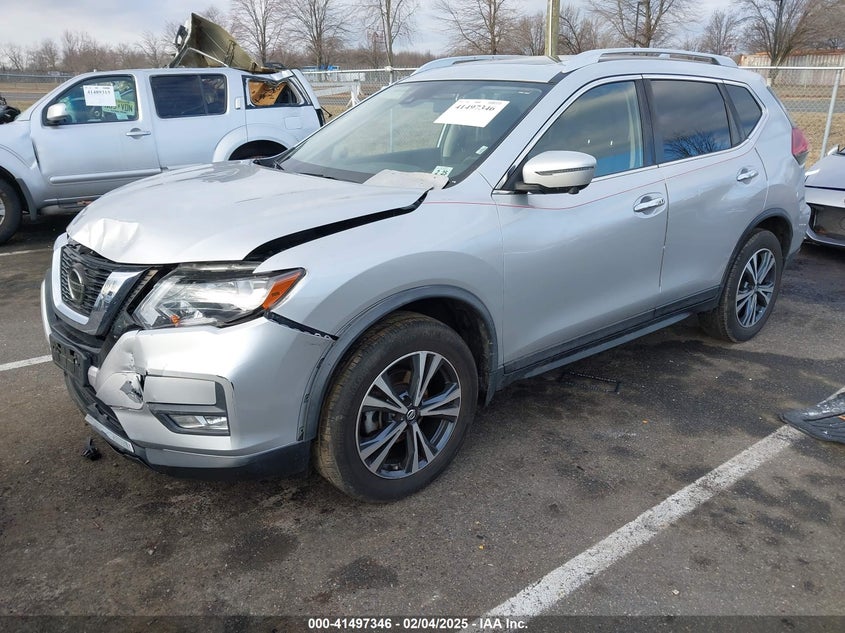2019 NISSAN ROGUE VIN: JN8AT2MV1KW379852