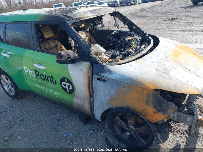 2019 KIA SOUL VIN: KNDJN2A24K7699662