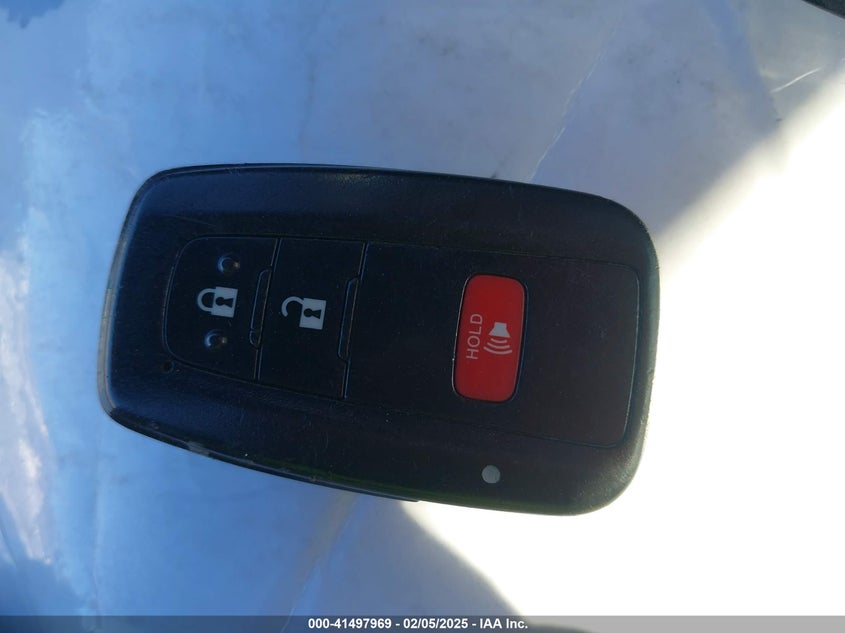 2016 TOYOTA PRIUS VIN: JTDKARFU5G3020967