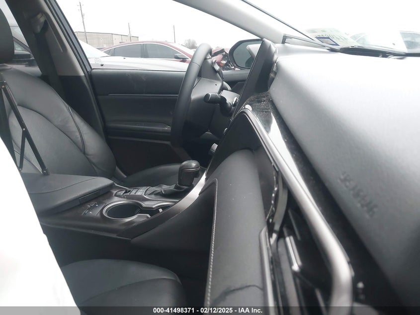 2021 TOYOTA CAMRY VIN: 4T1K61AK3MU604777