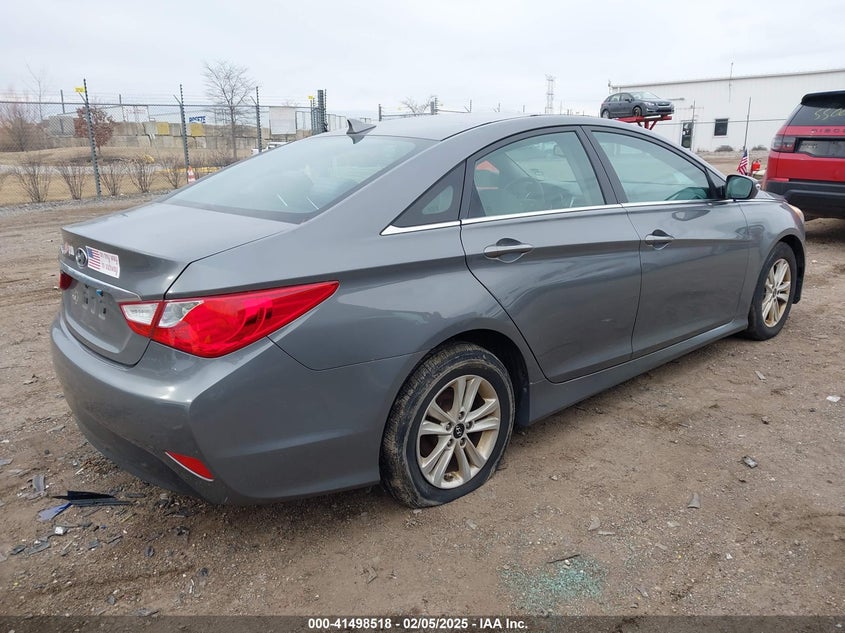 2014 HYUNDAI SONATA VIN: 5NPEB4AC7EH881838