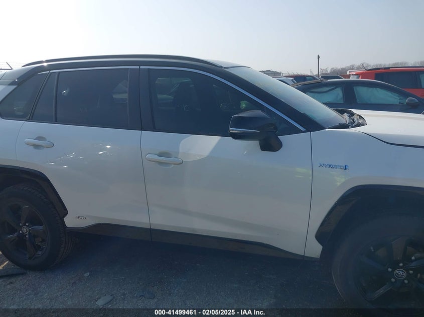 2019 TOYOTA RAV4 HYBRID XSE - JTMEWRFV1KJ021528