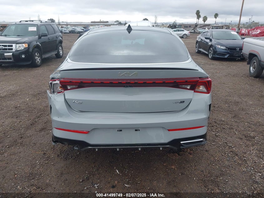 2022 KIA K5 VIN: 5XXG64J29NG116128