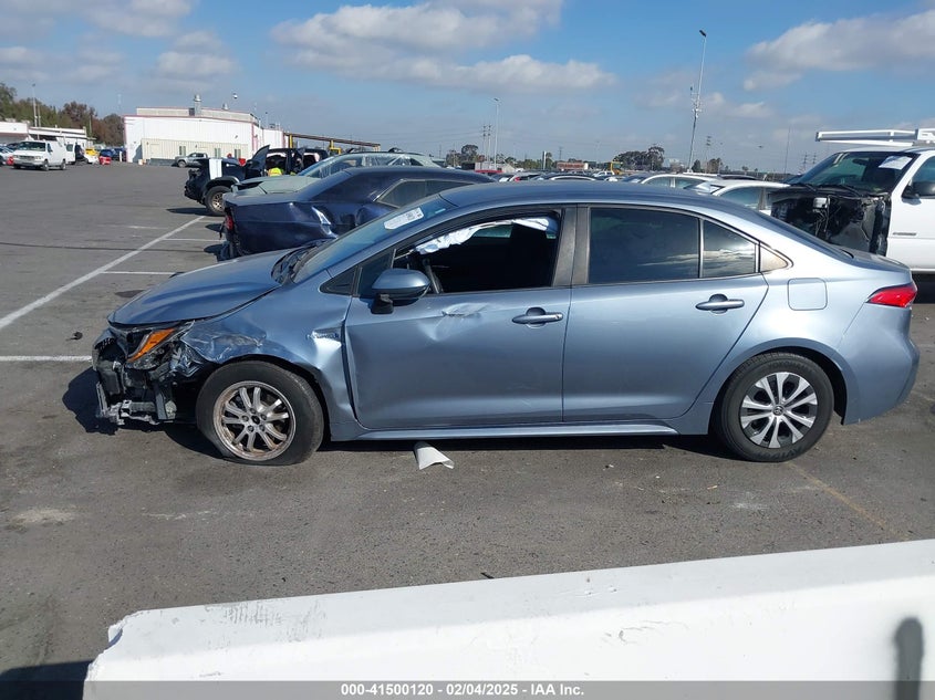 2021 TOYOTA COROLLA HYBRID LE - JTDEAMDE9MJ009487