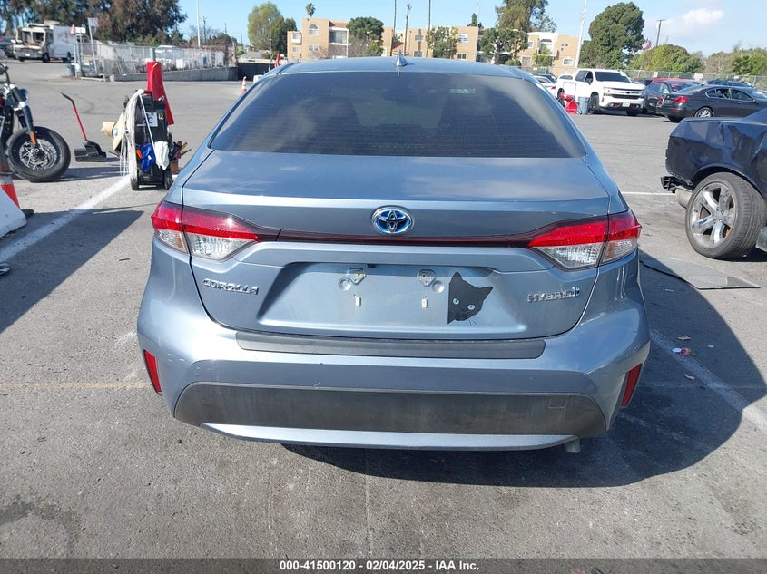 2021 TOYOTA COROLLA HYBRID LE - JTDEAMDE9MJ009487