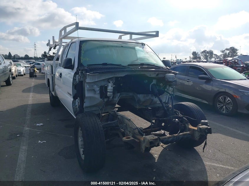 2006 CHEVROLET SILVERADO VIN: 1GCHC29U36E264028
