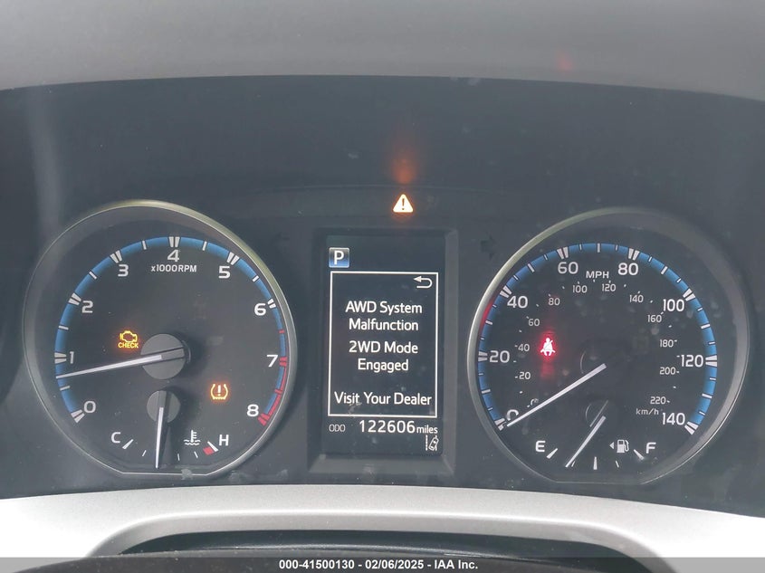 2018 TOYOTA RAV4 XLE - 2T3RFREV0JW802477