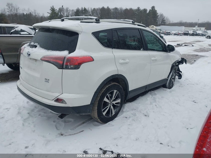 2018 TOYOTA RAV4 XLE - 2T3RFREV0JW802477