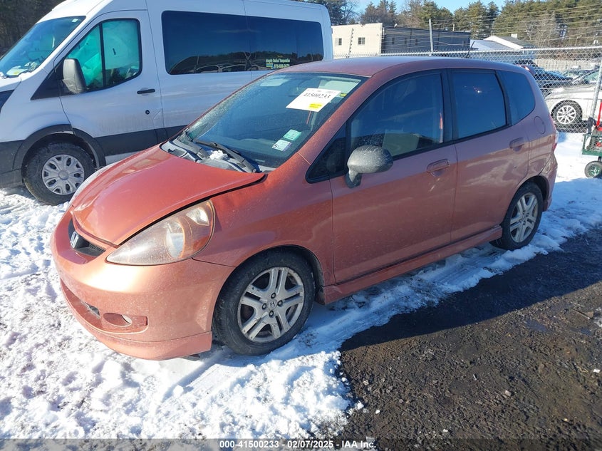 2007 HONDA FIT VIN: JHMGD38647S052919
