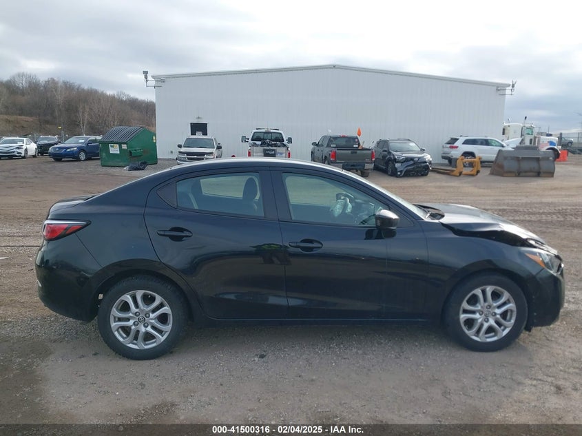 2016 SCION IA VIN: 3MYDLBZV5GY137827