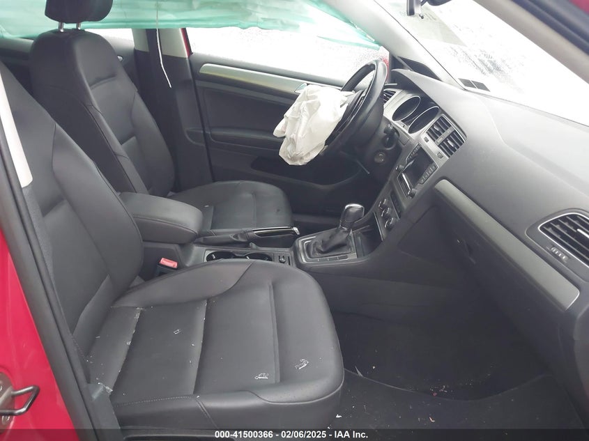 2015 VOLKSWAGEN GOLF TSI SE 4-DOOR - 3VW217AU7FM000953