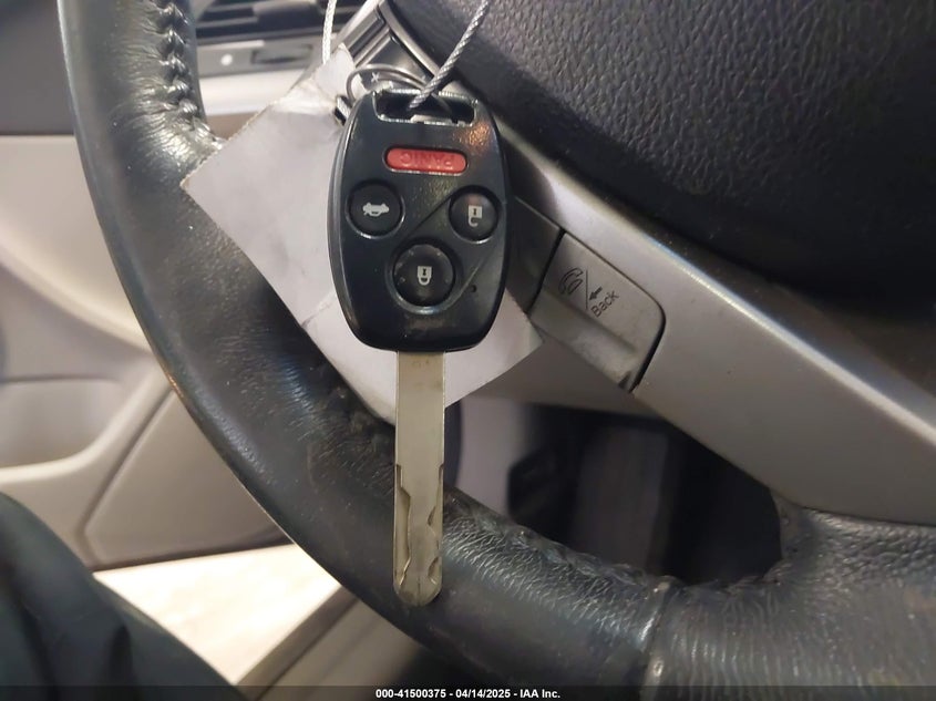 2010 HONDA ACCORD VIN: 5KBCP3F81AB012024