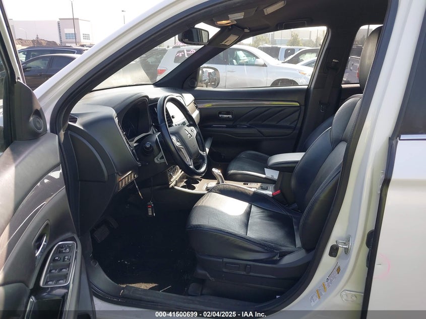 2019 MITSUBISHI OUTLANDER VIN: JA4J24A57KZ049706