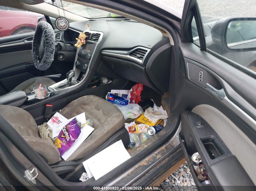 2014 FORD FUSION VIN: 3FA6P0G72ER118234
