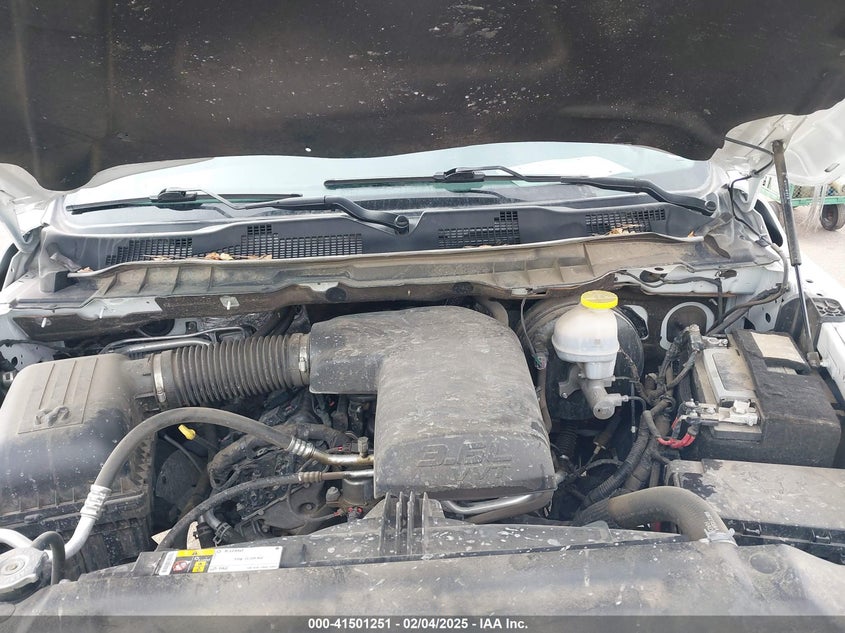 2022 RAM 1500 CLASSIC VIN: 1C6RR6LG7NS203513