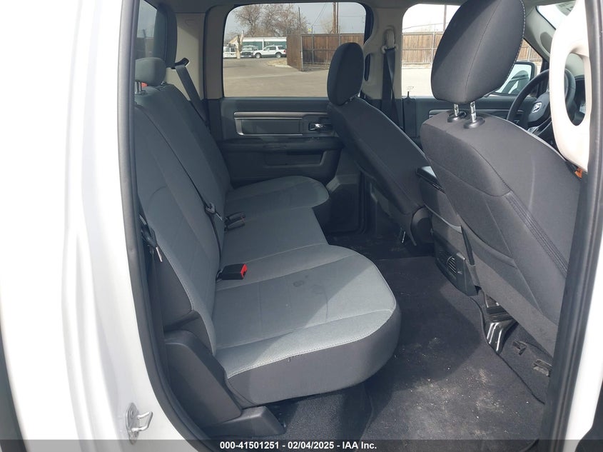 2022 RAM 1500 CLASSIC VIN: 1C6RR6LG7NS203513