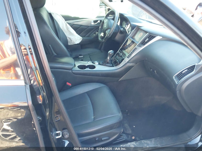 2015 INFINITI Q50 VIN: JN1BV7AR8FM423896