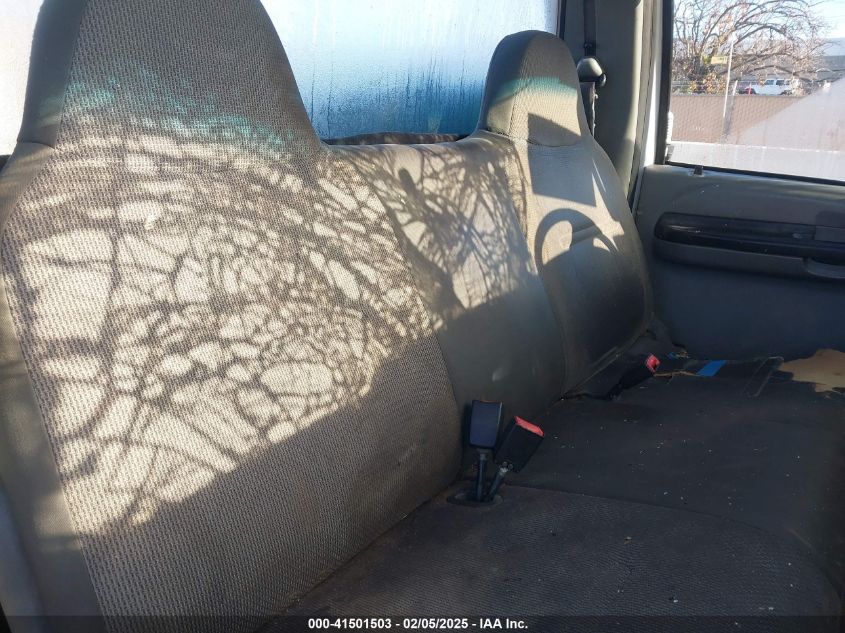 2005 Ford F-350 Xl/Xlt VIN: 1FDSF34585EA17178 Lot: 41501503