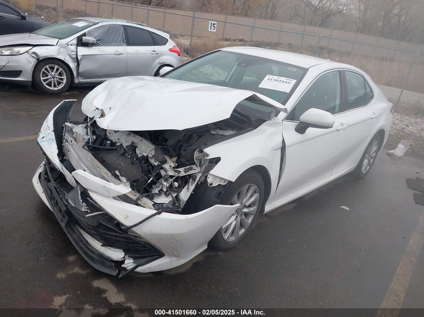 2019 TOYOTA CAMRY VIN: 4T1B11HK0KU770658