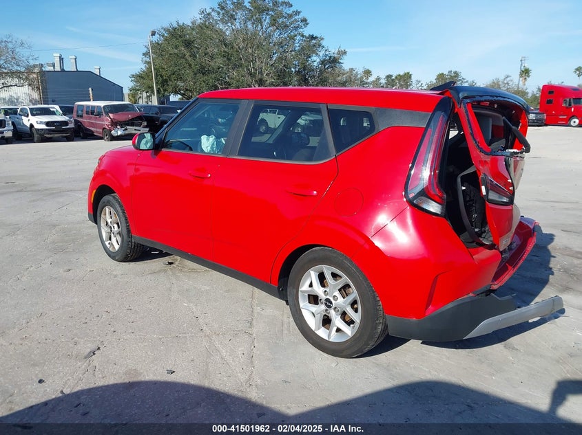 2023 KIA SOUL VIN: KNDJ23AU9P7190030