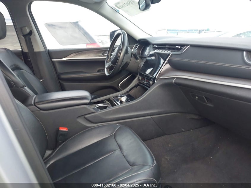 2021 JEEP GRAND CHEROKEE L VIN: 1C4RJKBG7M8174049