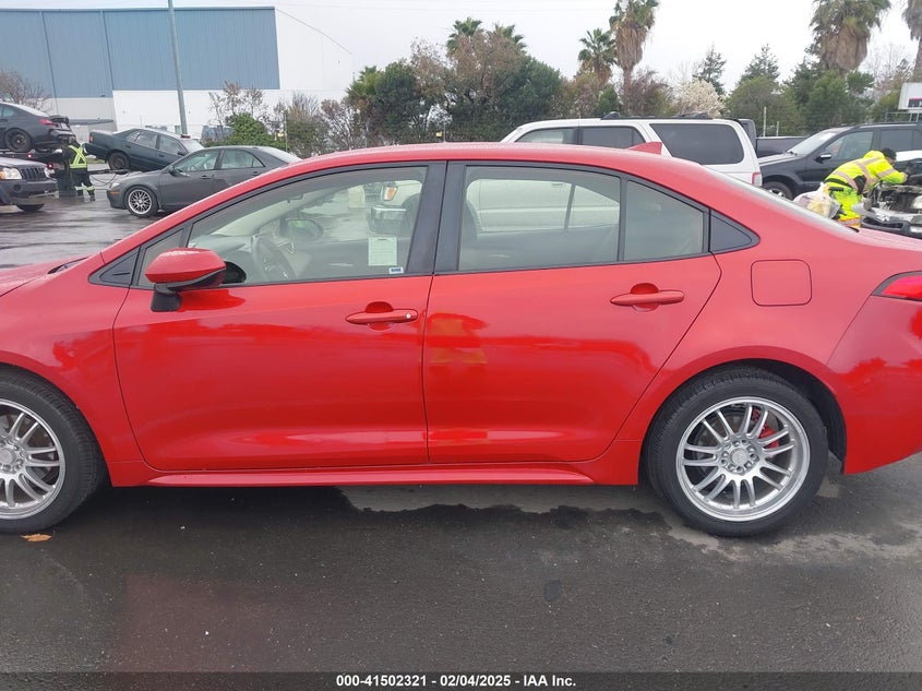 2021 TOYOTA COROLLA LE - JTDEPMAE7MJ143515