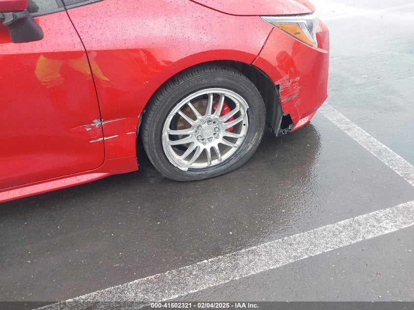 2021 TOYOTA COROLLA LE - JTDEPMAE7MJ143515