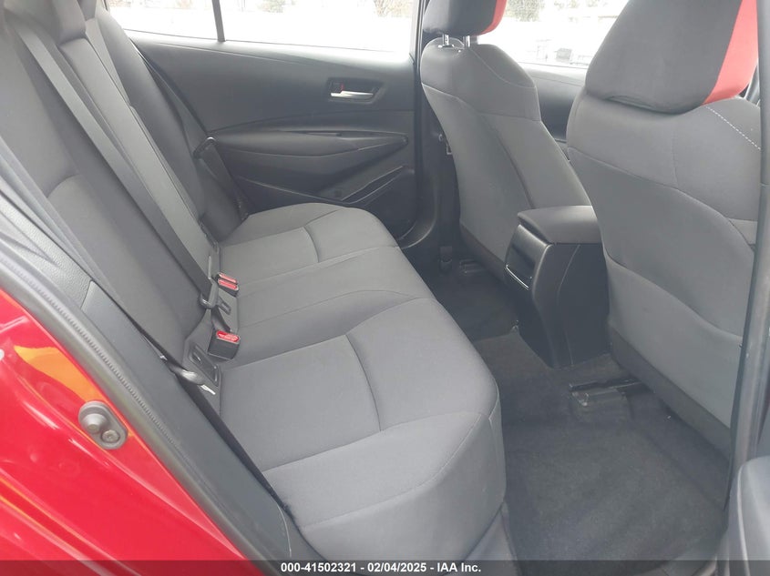 2021 TOYOTA COROLLA LE - JTDEPMAE7MJ143515