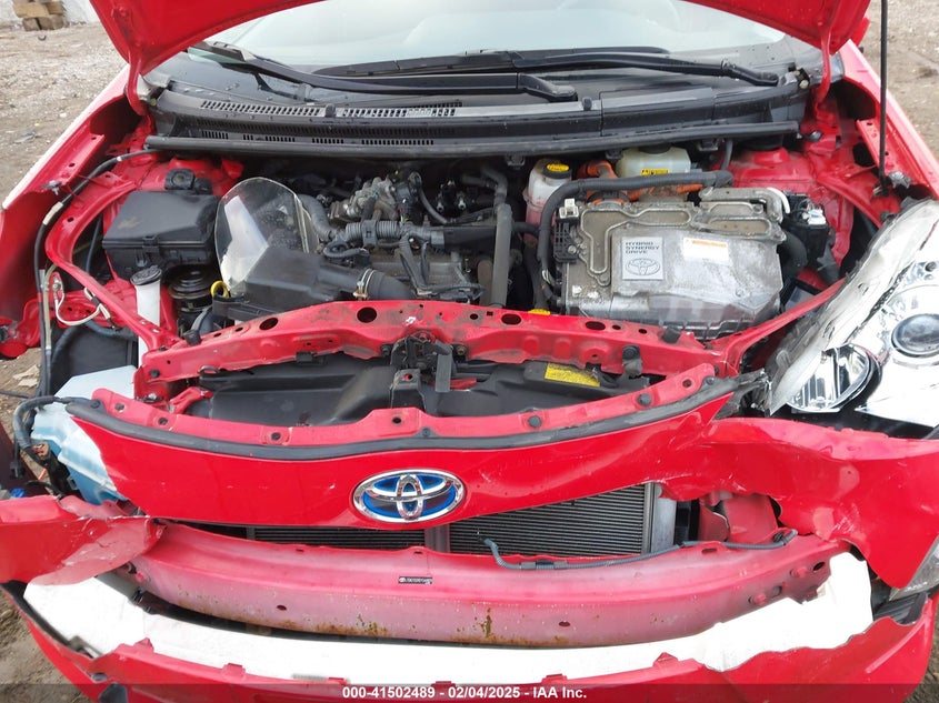 2013 TOYOTA PRIUS C VIN: JTDKDTB39D1544809