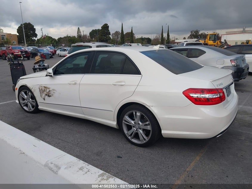 2013 MERCEDES-BENZ E 350 - WDDHF5KBXDA722059
