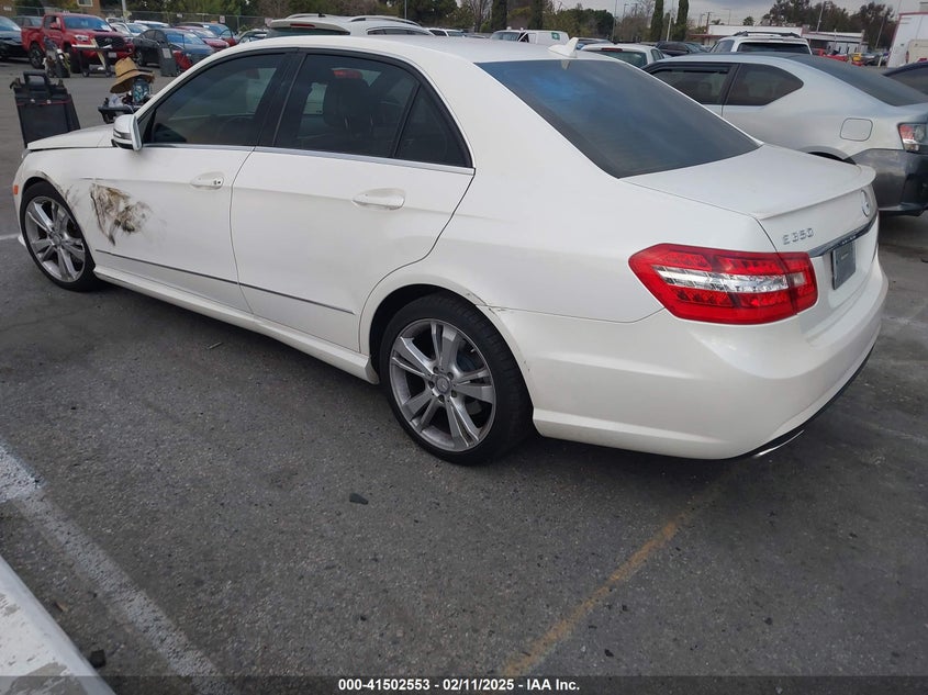 2013 MERCEDES-BENZ E 350 - WDDHF5KBXDA722059